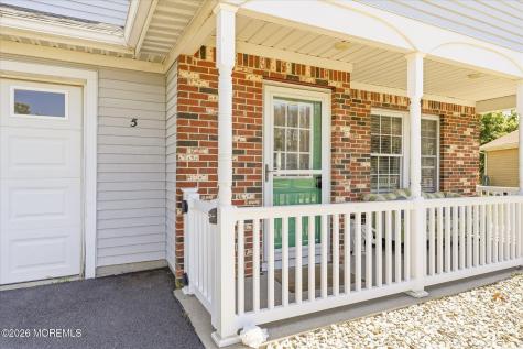 5 Elm Court Barnegat NJ 08005