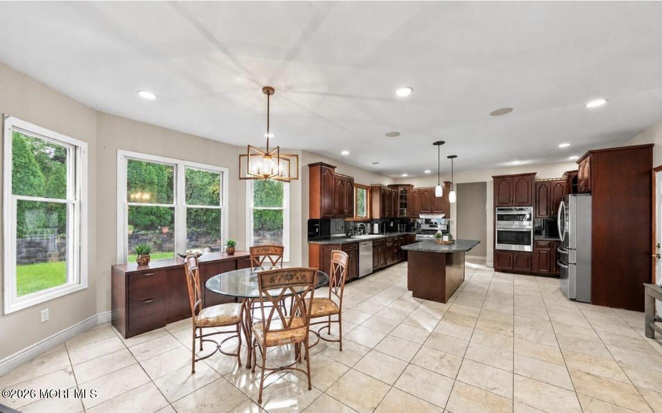 3 Crosby Lane Middletown NJ 07758