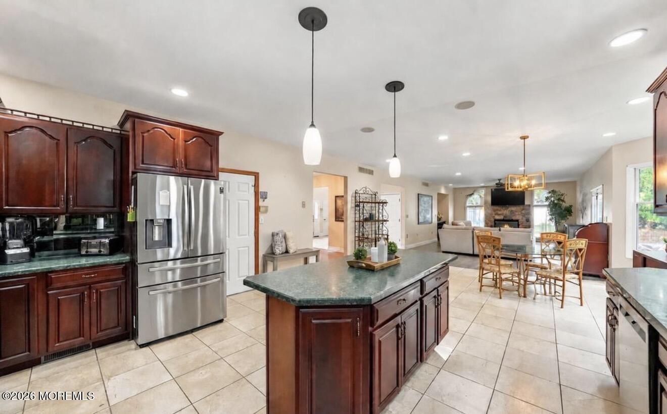 3 Crosby Lane Middletown NJ 07758