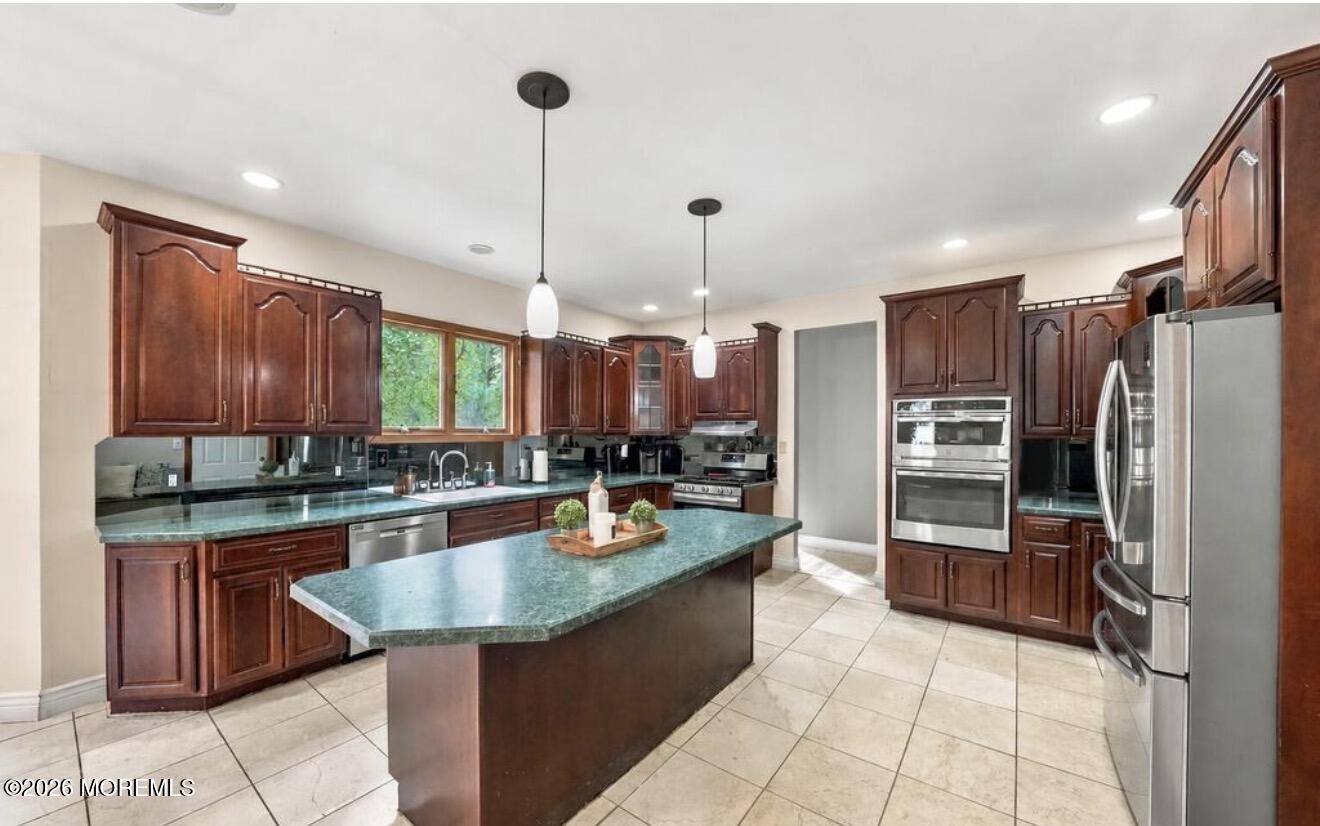 3 Crosby Lane Middletown NJ 07758