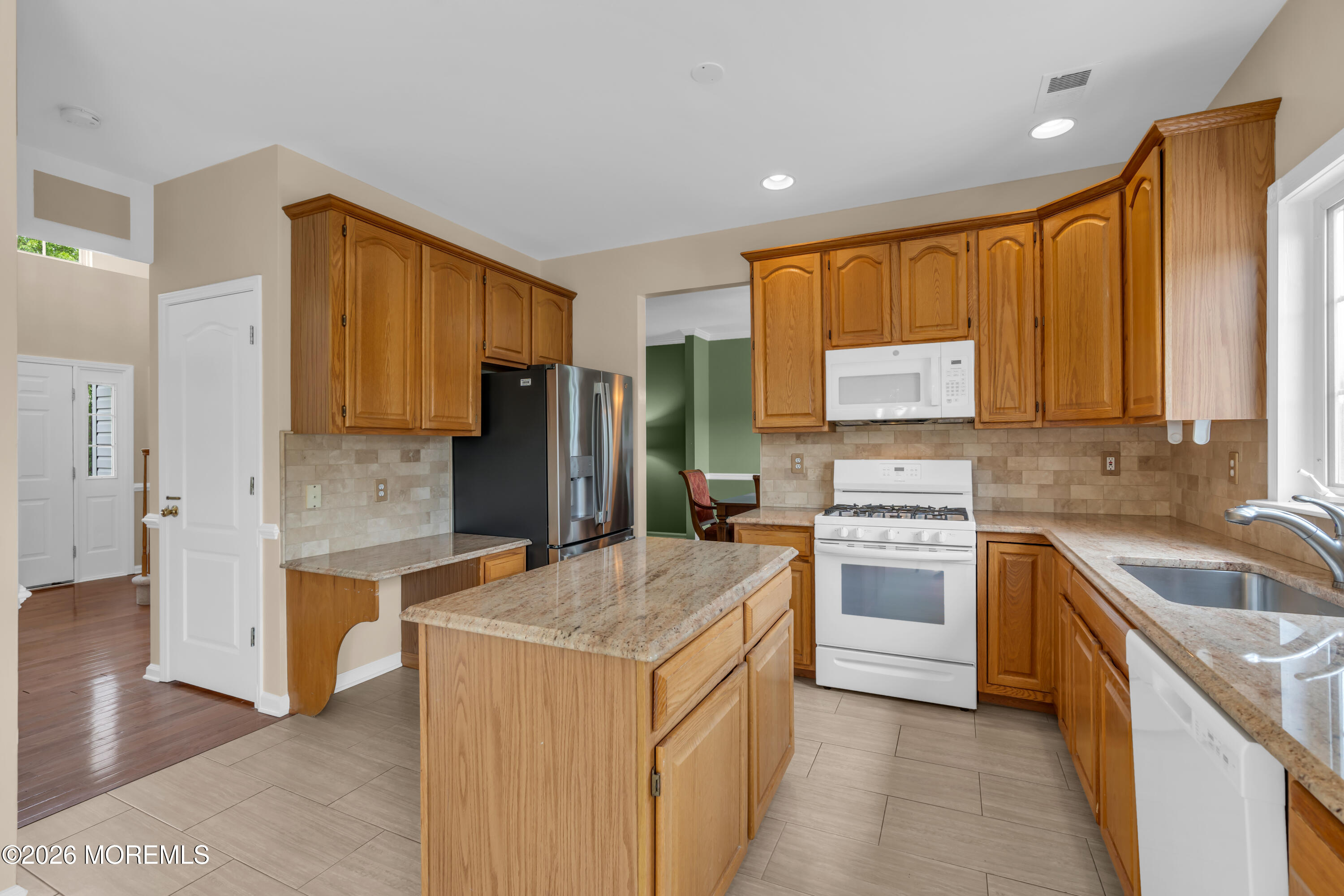 19 Outlook Lane Freehold NJ 07728