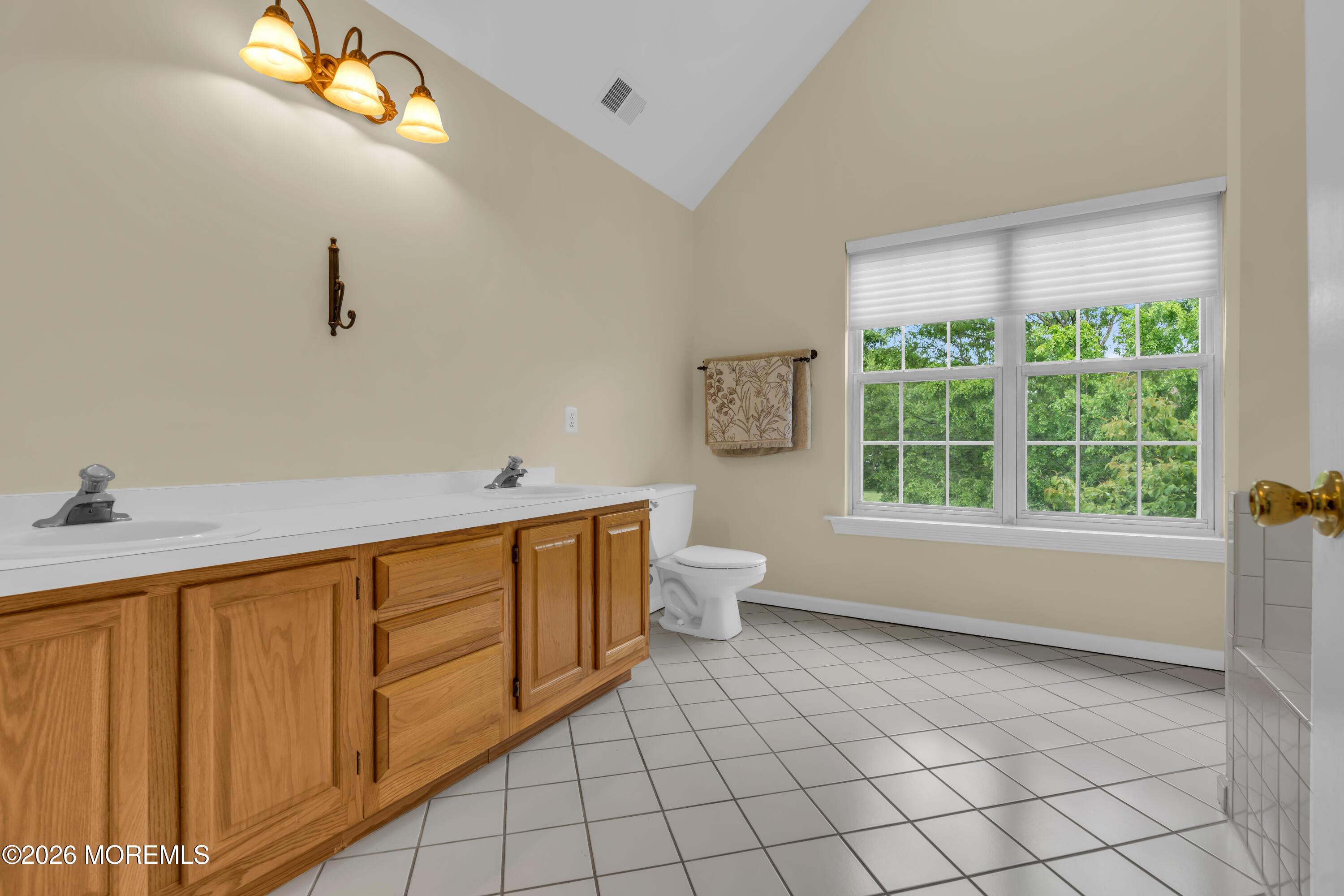 19 Outlook Lane Freehold NJ 07728
