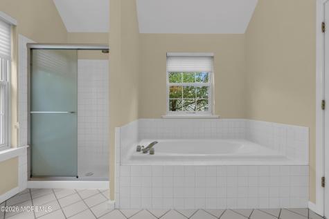 19 Outlook Lane Freehold NJ 07728