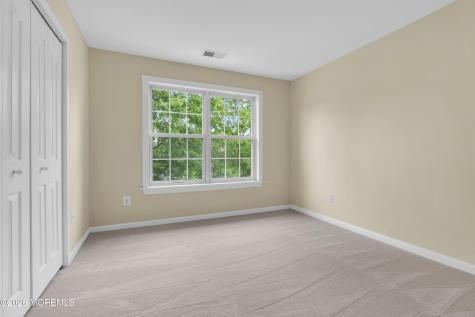 19 Outlook Lane Freehold NJ 07728