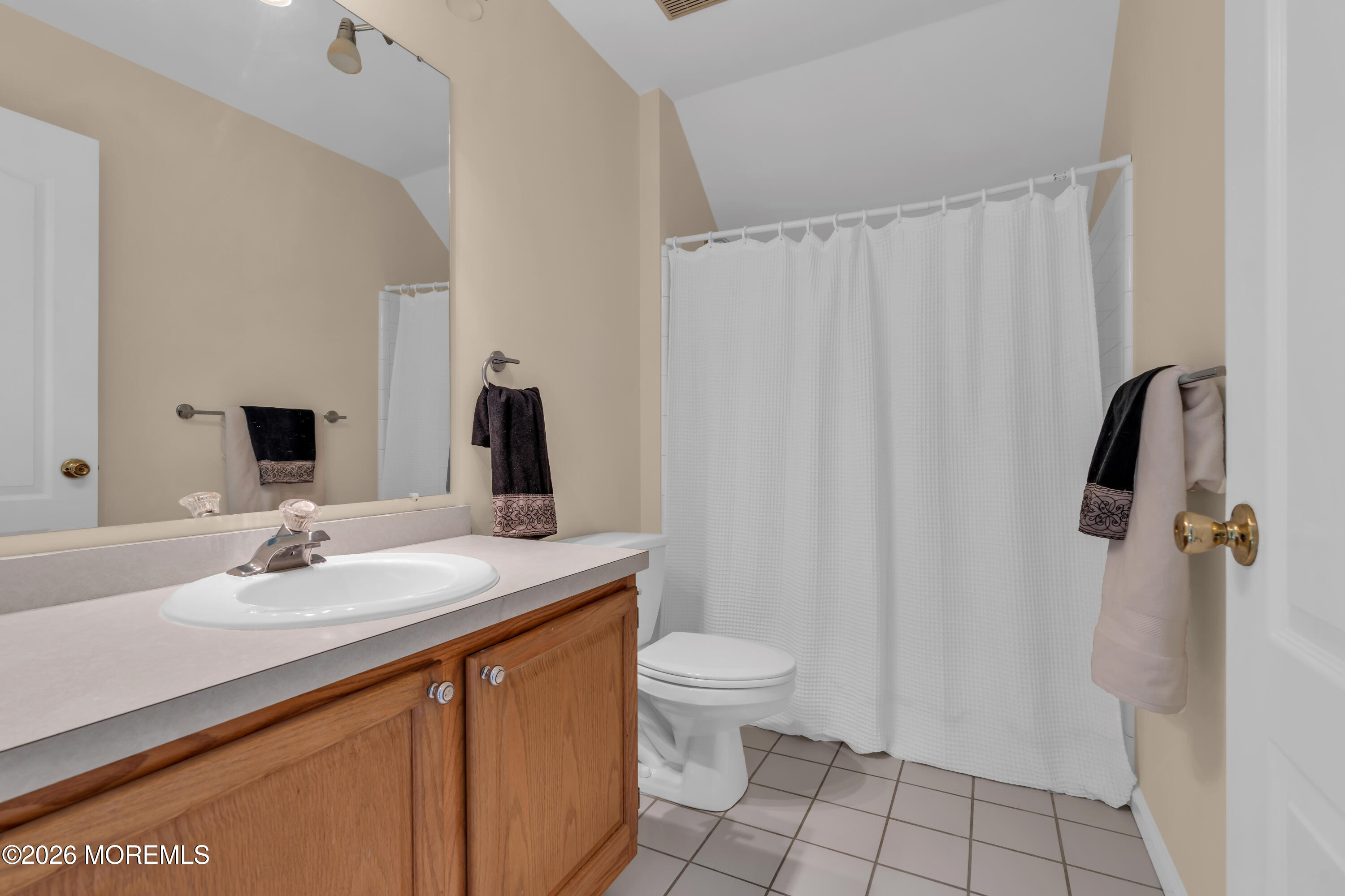19 Outlook Lane Freehold NJ 07728