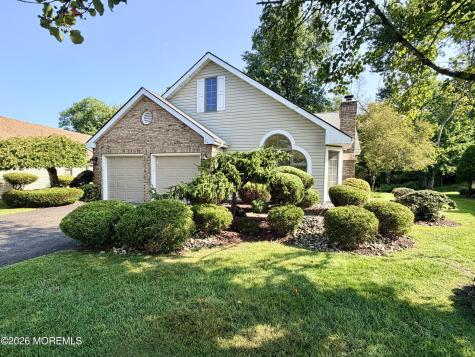 24 Abbey Lane Marlboro NJ 07746