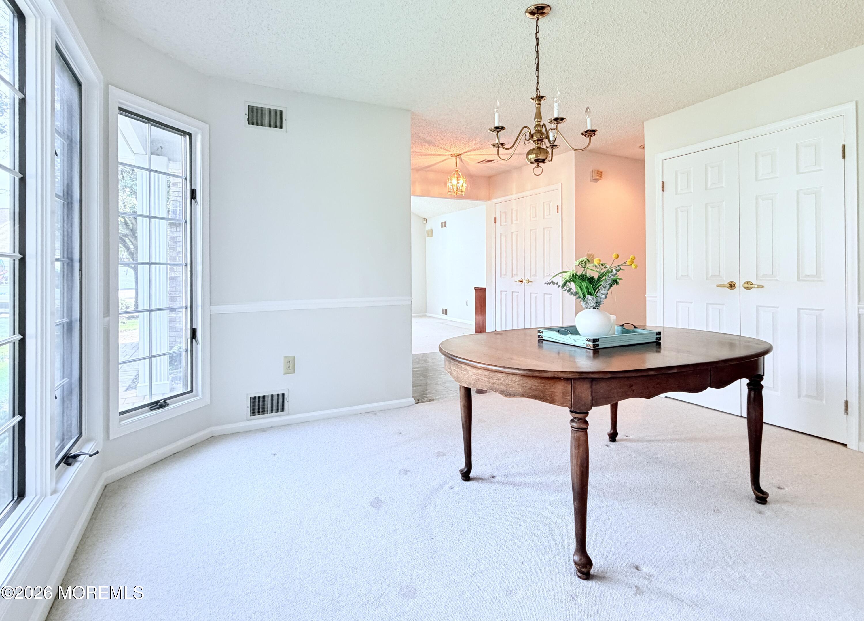 24 Abbey Lane Marlboro NJ 07746
