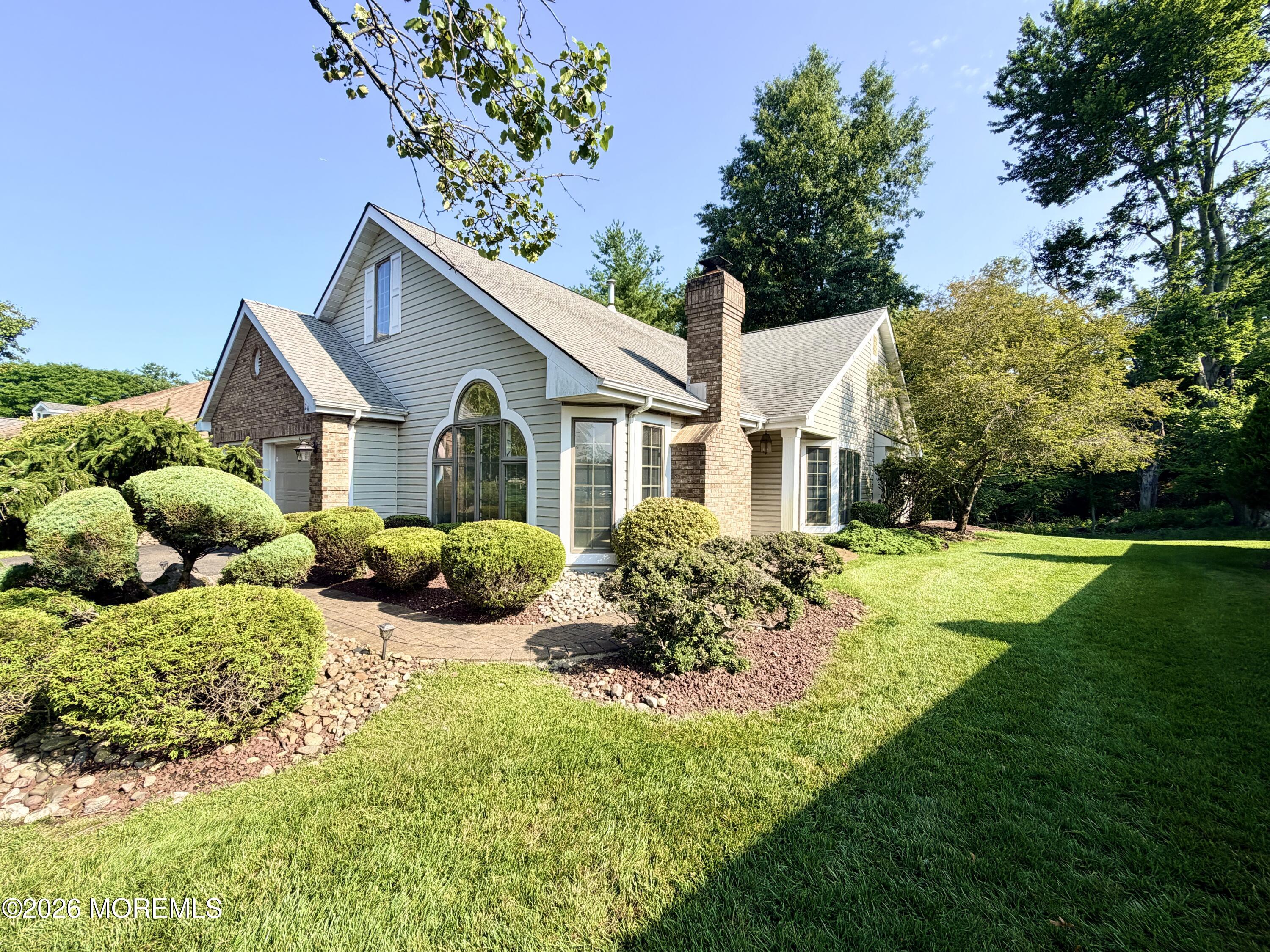 24 Abbey Lane Marlboro NJ 07746