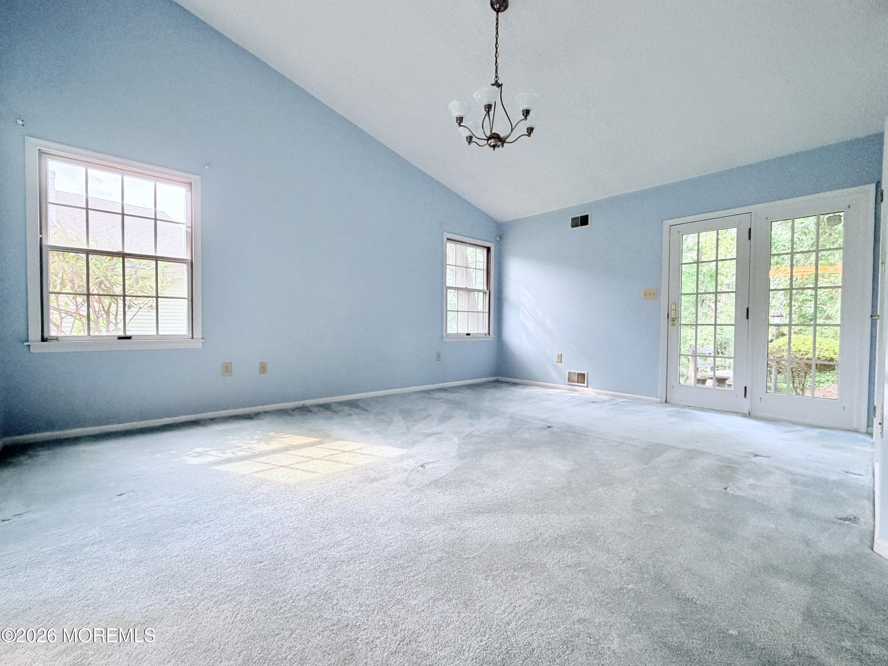 24 Abbey Lane Marlboro NJ 07746