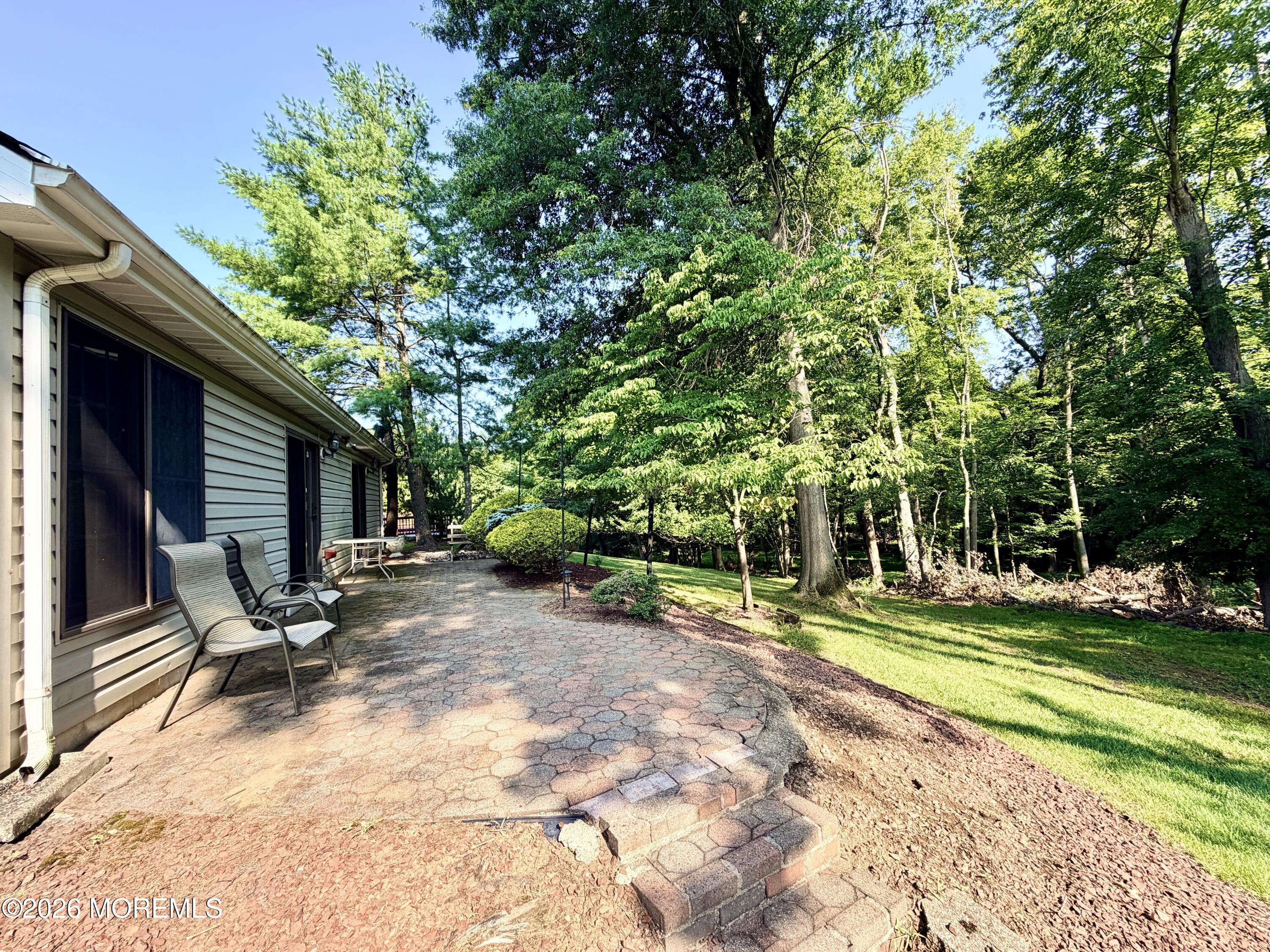 24 Abbey Lane Marlboro NJ 07746