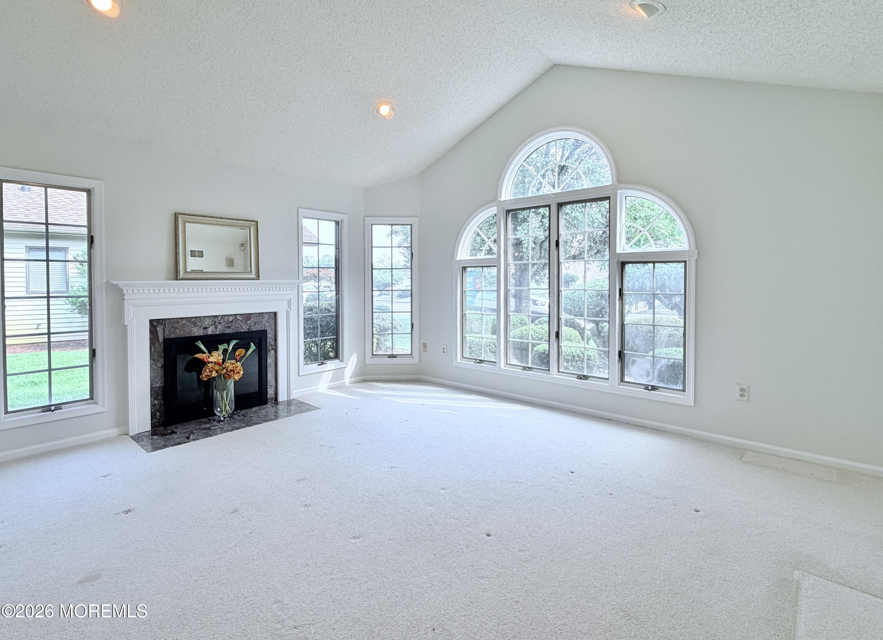 24 Abbey Lane Marlboro NJ 07746