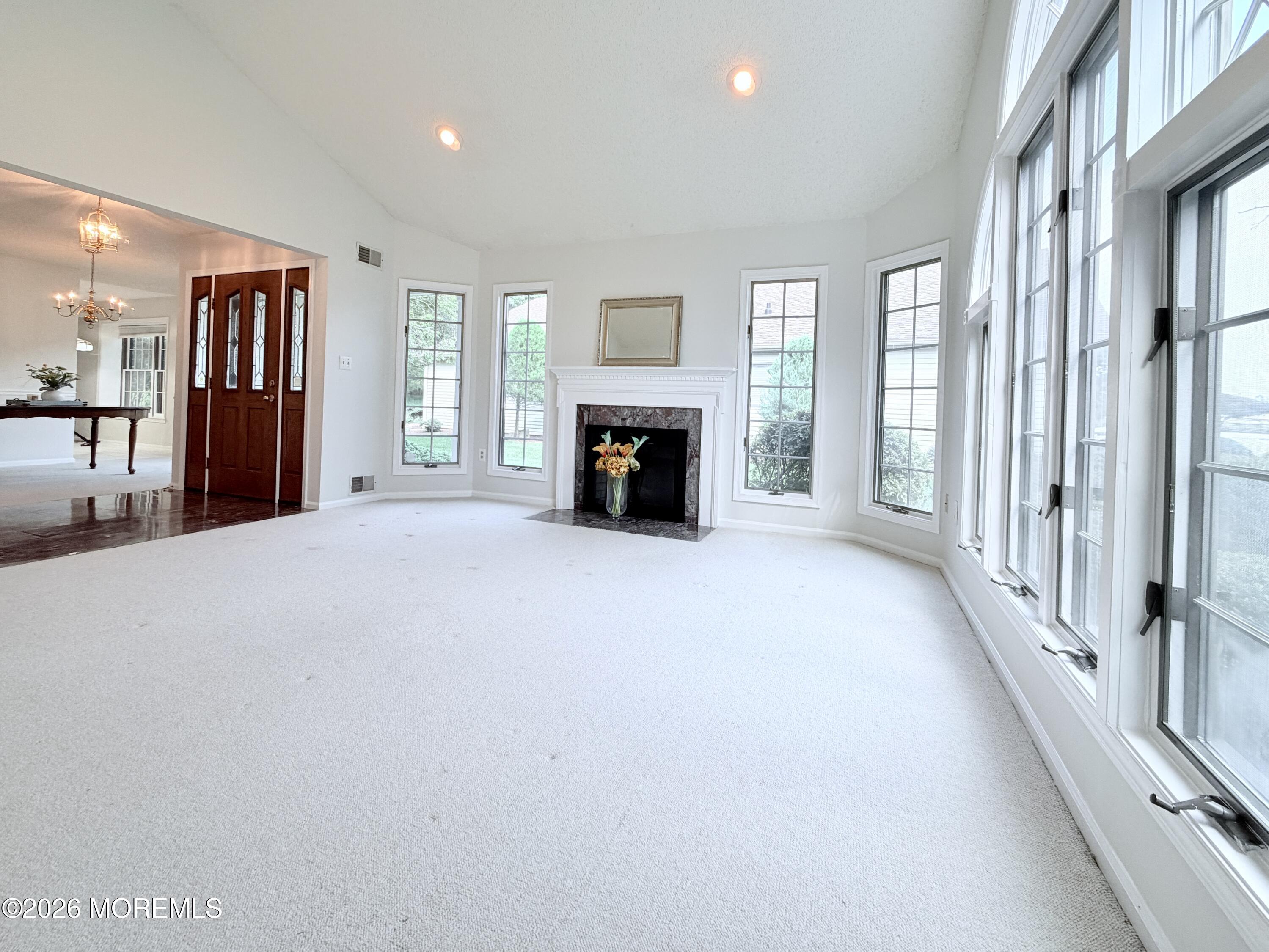24 Abbey Lane Marlboro NJ 07746