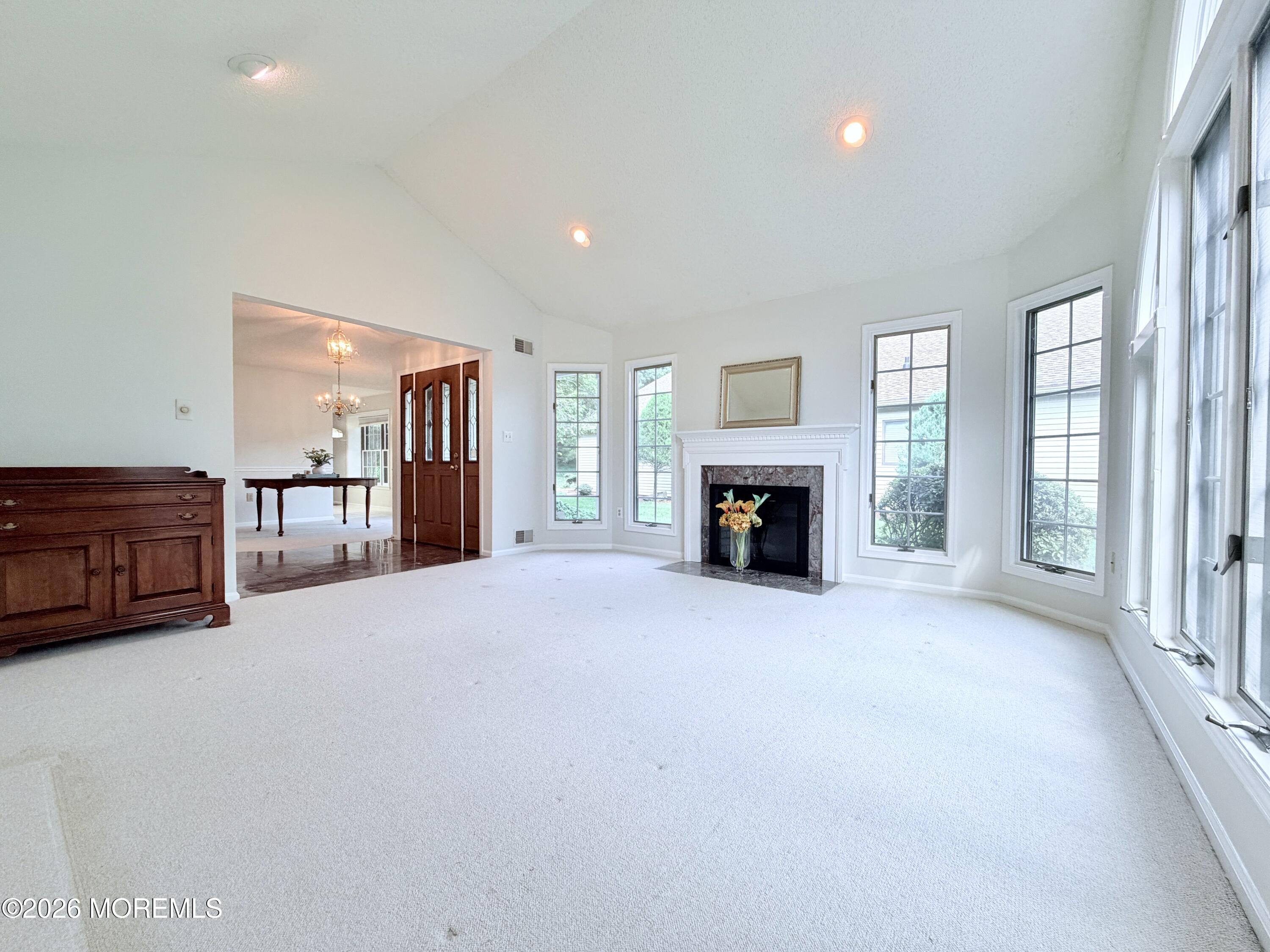 24 Abbey Lane Marlboro NJ 07746