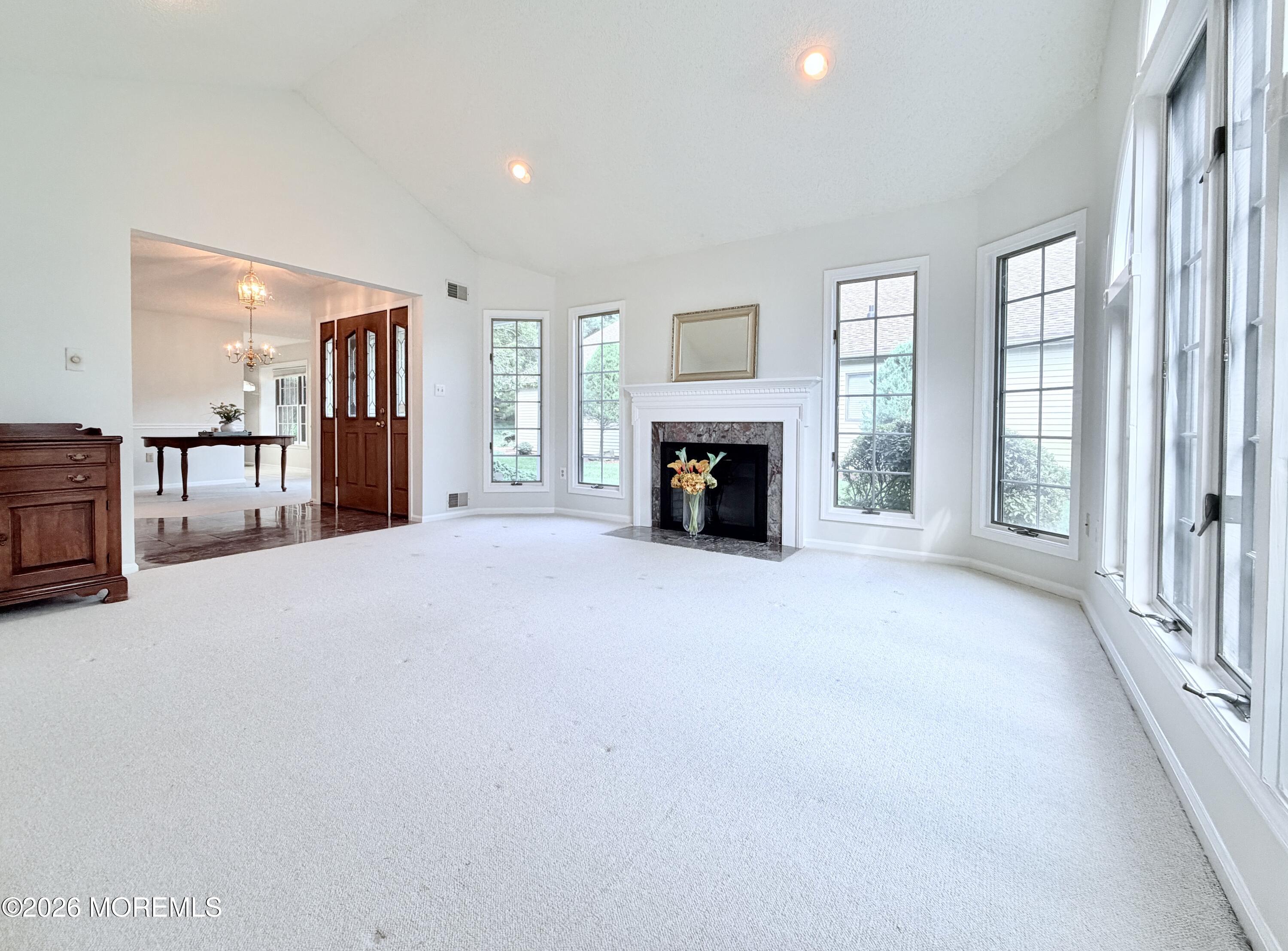 24 Abbey Lane Marlboro NJ 07746