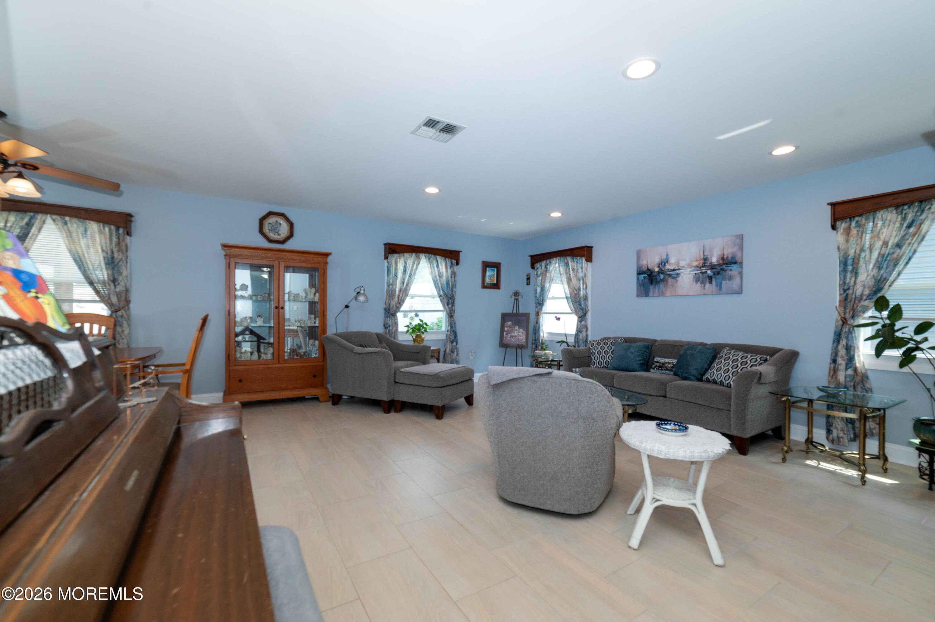 46 Deborah Lane Aberdeen NJ 07747