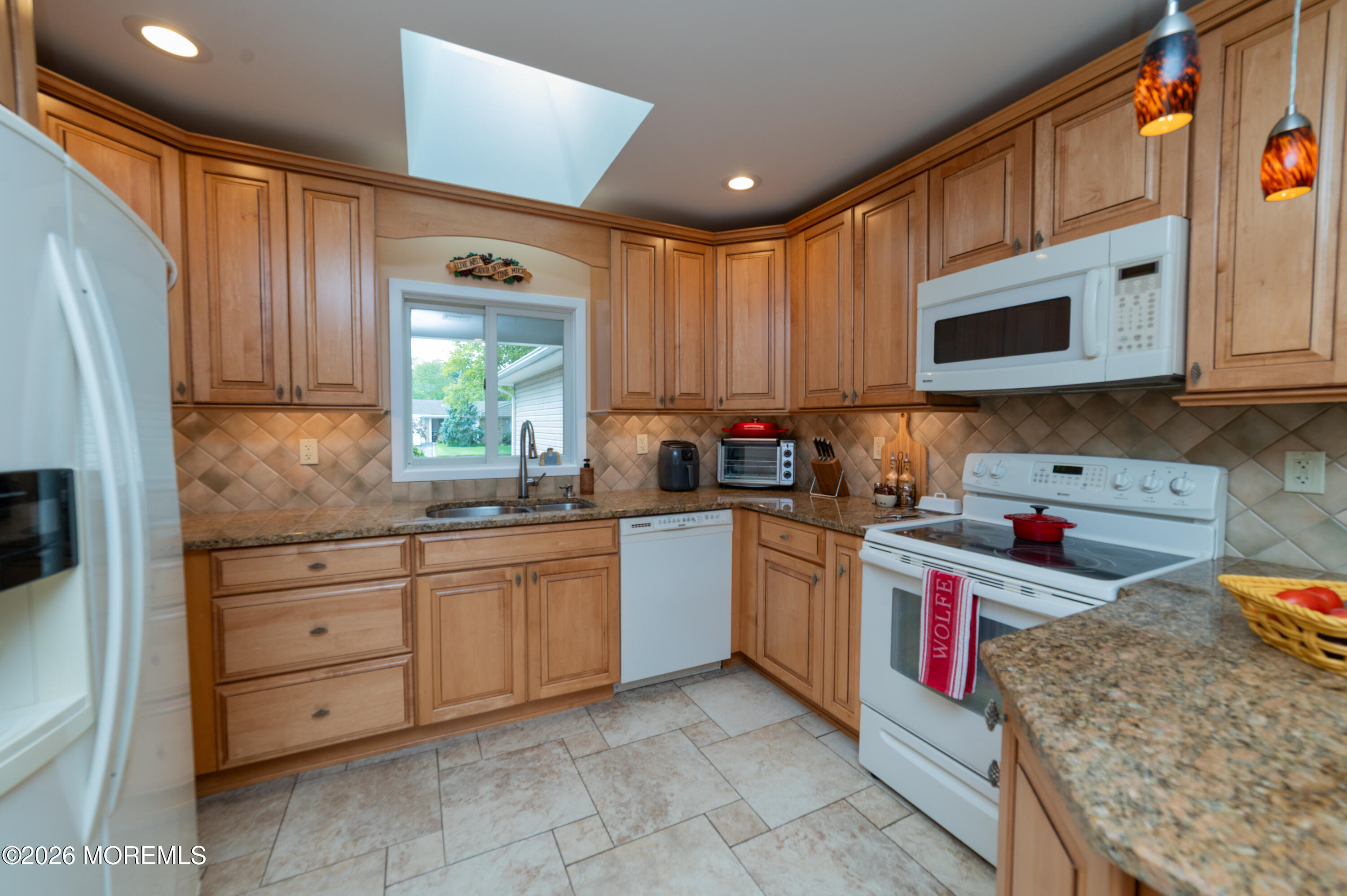 46 Deborah Lane Aberdeen NJ 07747