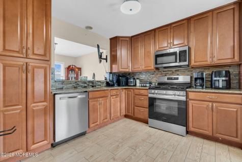 67 Claridge Court Toms River NJ 08753