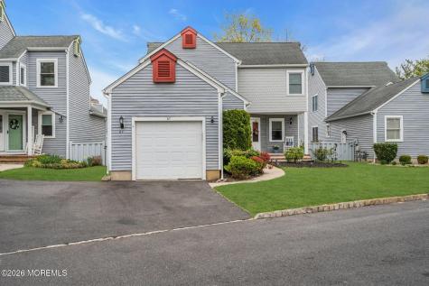 67 Claridge Court Toms River NJ 08753