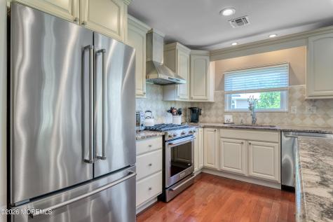6 Carrazal Court Toms River NJ 08757