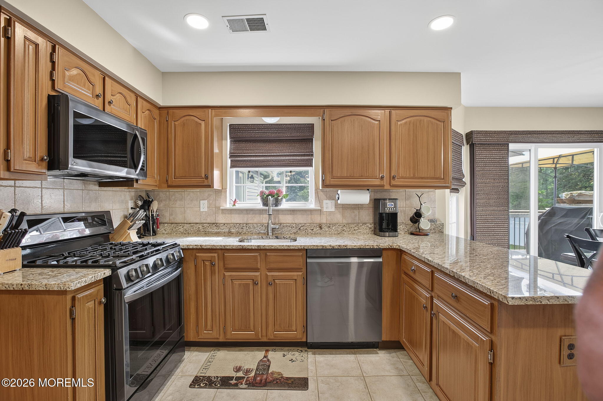 452 Meadowood Road Jackson NJ 08527