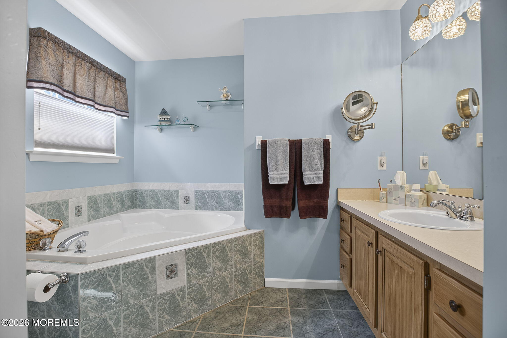 452 Meadowood Road Jackson NJ 08527