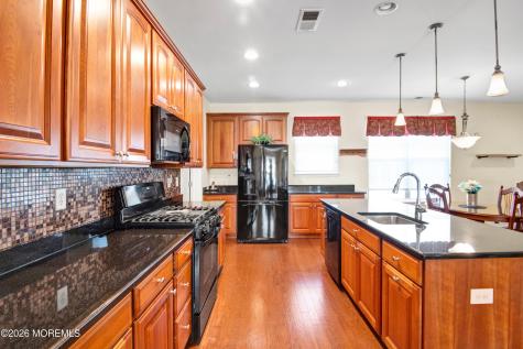 31 Heath Lane Jackson NJ 08527