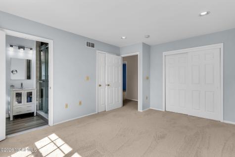 10 Sally Street Howell NJ 07731