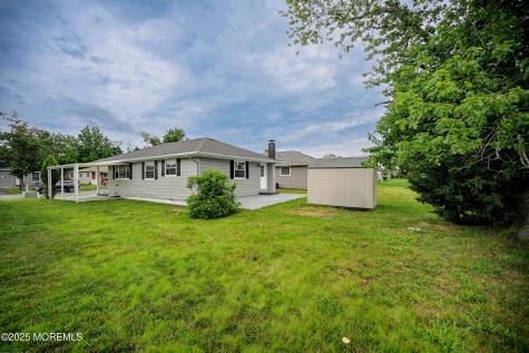 234 Charlotteville Drive N Toms River NJ 08757