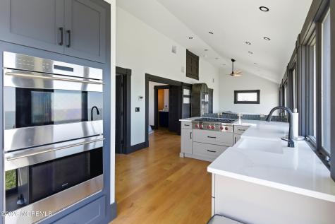 48 Parker Road Tuckerton NJ 08087