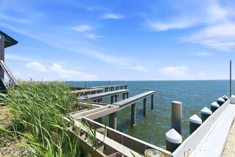 48 Parker Road Tuckerton NJ 08087