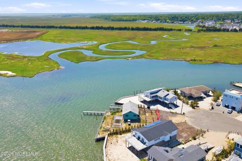 48 Parker Road Tuckerton NJ 08087