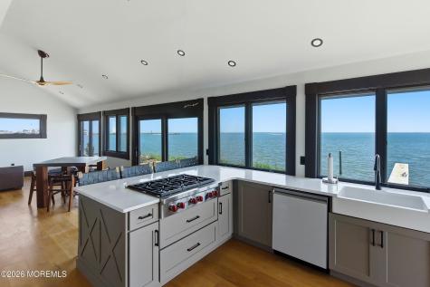 48 Parker Road Tuckerton NJ 08087