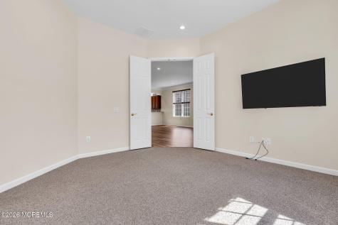 20 Hazeltine Lane Jackson NJ 08527
