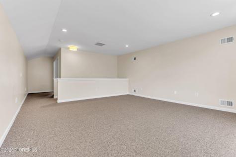 20 Hazeltine Lane Jackson NJ 08527