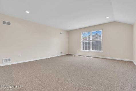 20 Hazeltine Lane Jackson NJ 08527