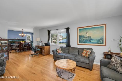 4 Wood Avenue Middletown NJ 07758