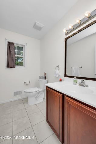 4 Wood Avenue Middletown NJ 07758