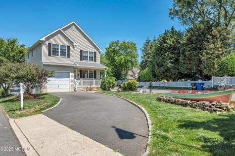 4 Wood Avenue Middletown NJ 07758