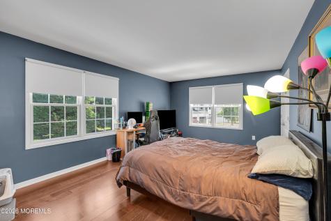 4 Wood Avenue Middletown NJ 07758