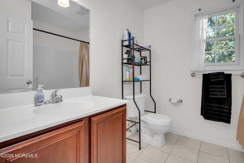 4 Wood Avenue Middletown NJ 07758