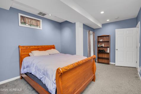 4 Wood Avenue Middletown NJ 07758