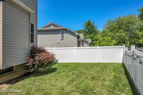 4 Wood Avenue Middletown NJ 07758