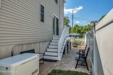4 Wood Avenue Middletown NJ 07758