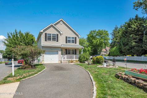 4 Wood Avenue Middletown NJ 07758