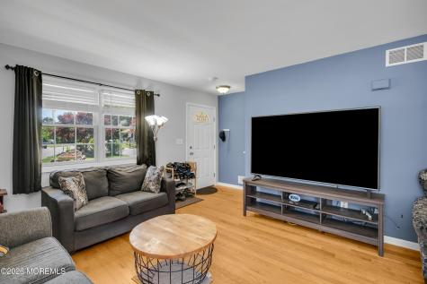4 Wood Avenue Middletown NJ 07758