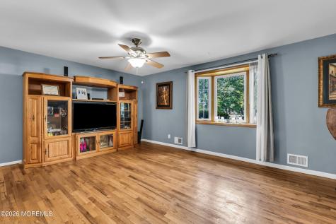 32 Brunswick Drive Howell NJ 07731
