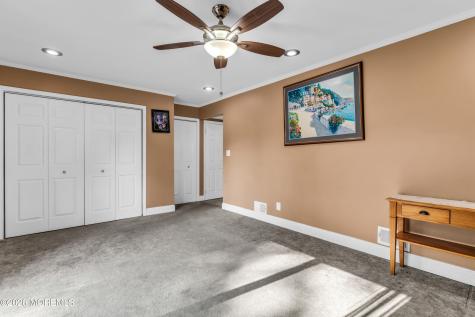 32 Brunswick Drive Howell NJ 07731