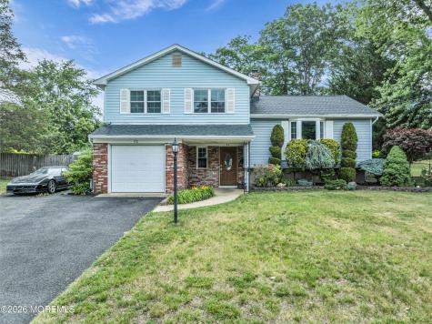 32 Brunswick Drive Howell NJ 07731