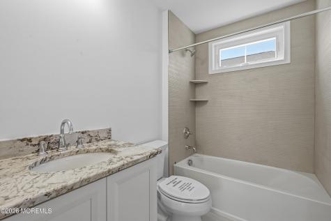 15 Ashlynn Court Manalapan NJ 07726