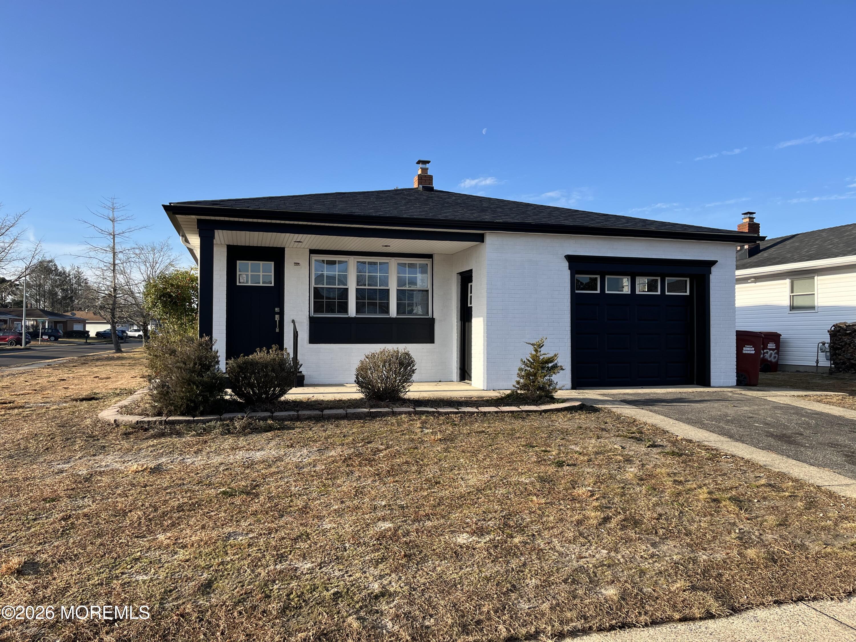 208 Bonaire Drive Toms River NJ 08757